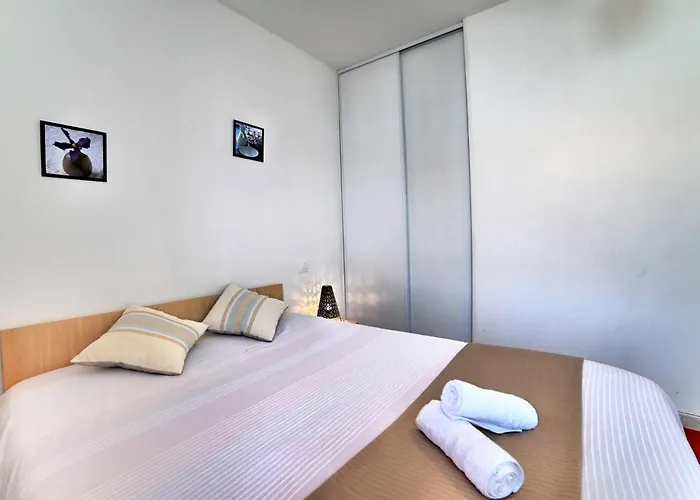 Сasa de vacaciones Le Riveau By Interhome *